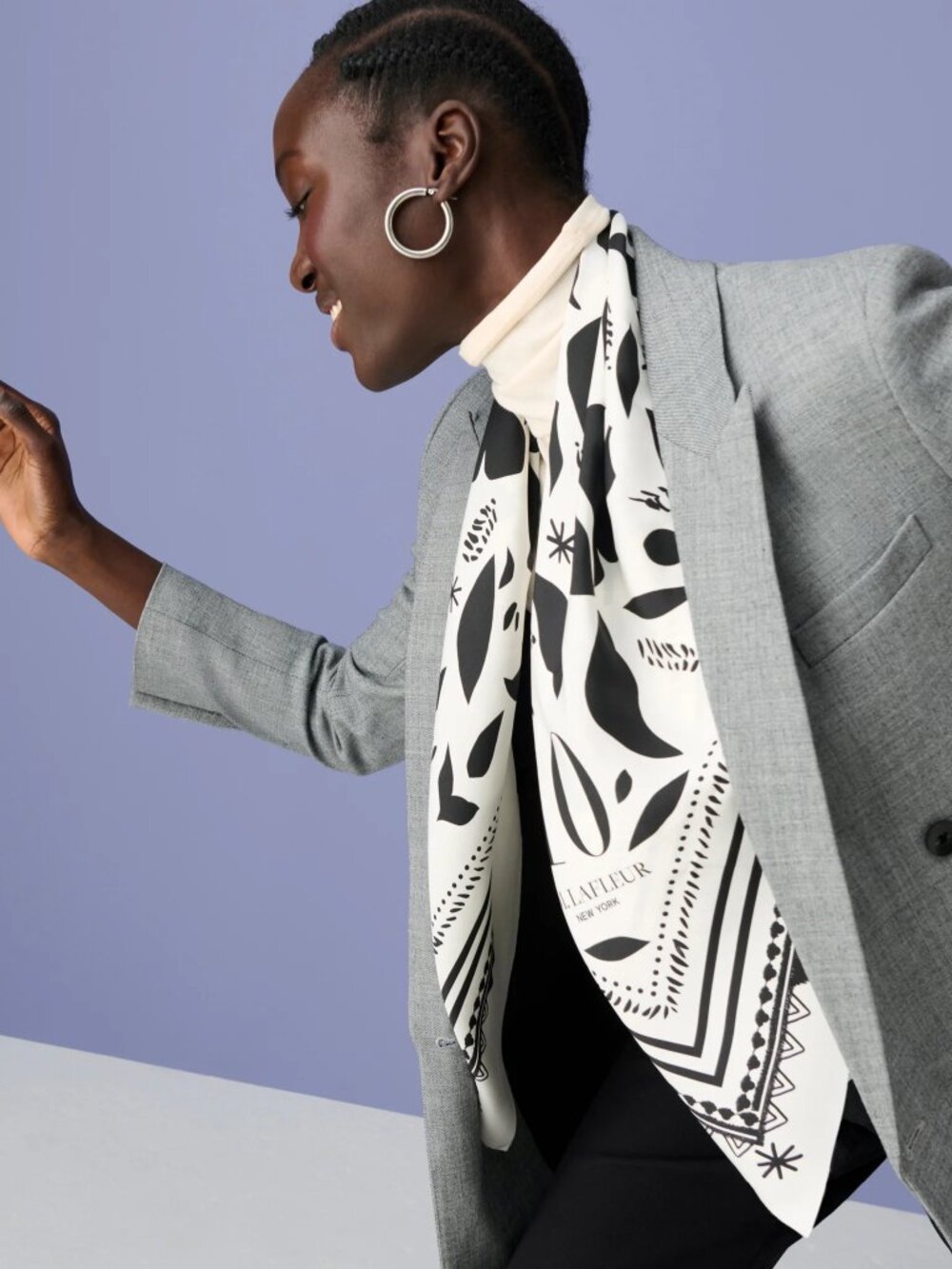 NEW M.M.LaFleur Icon Print Anniversary Scarf